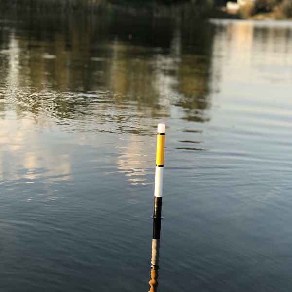 Holdcarp Tyčová Teleskopická Bójka Reflexní 5,7m