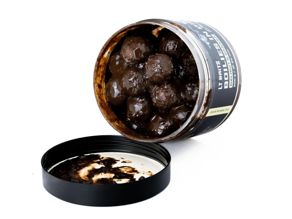 LT baits Dipované boilies Halibut Banana 300g