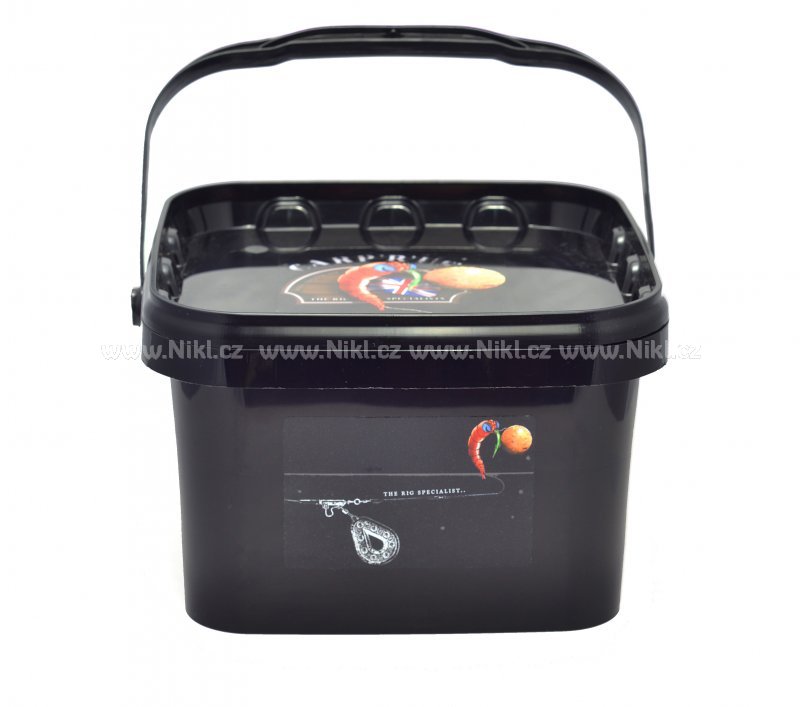 Kbelíky Nikl a Carp´R´Us