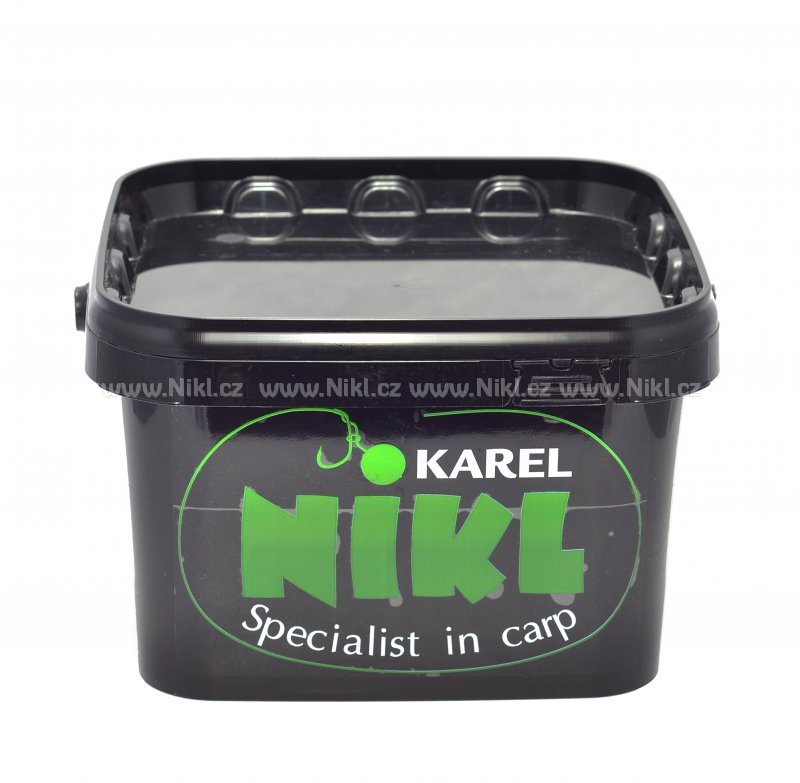 Kbelíky Nikl a Carp´R´Us