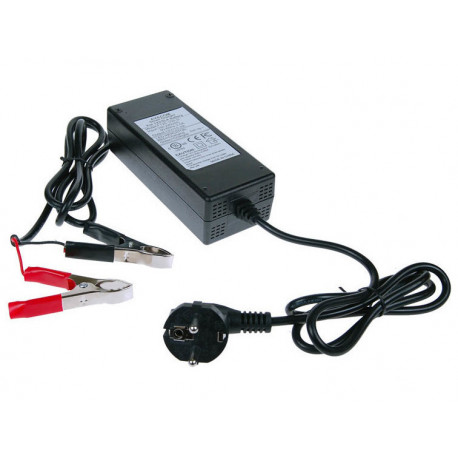 Nabíječka WILSTAR 12V/10A pro olověné AGM/GEL akumulátory
