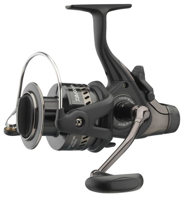 Daiwa Naviják - Emcast BR 5000A